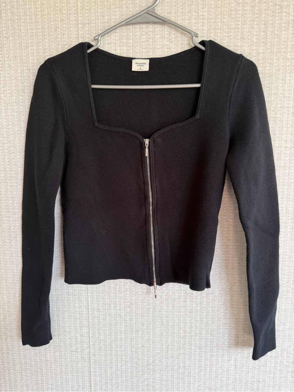 Abercrombie & Fitch Women’s Black Knit Full Zip Square Neck Cardigan Sweater M